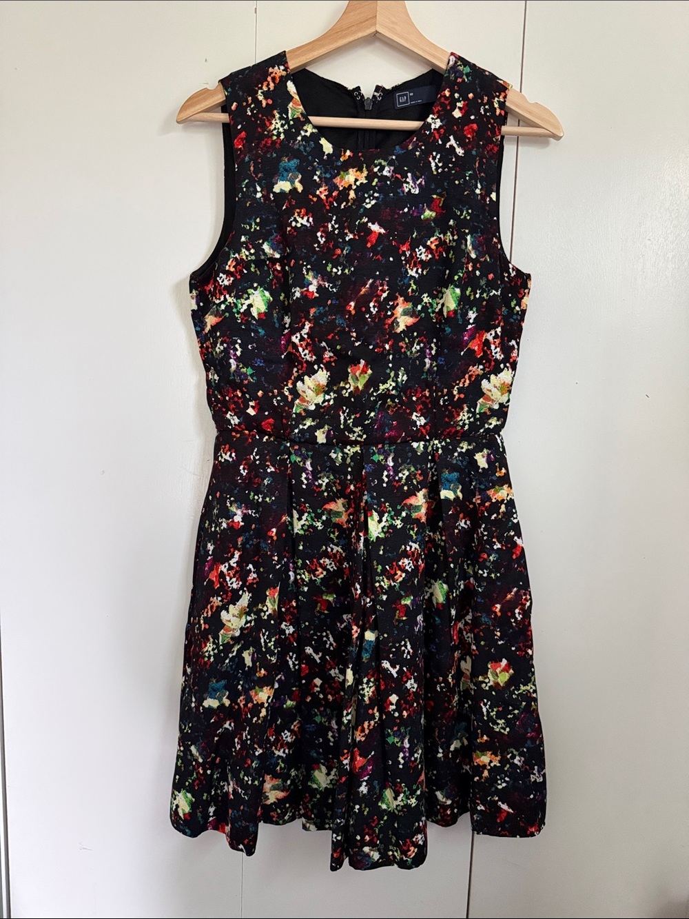 GAP Black Mulicolor Splash Pleated Dress 2 Office Festive Pockets Business